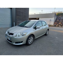 TOYOTA AURIS 1.4 D4D BVA