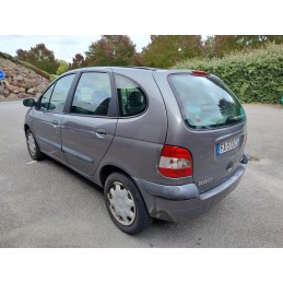 RENAULT SCÉNIC