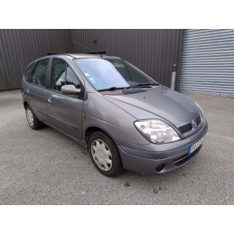 RENAULT SCÉNIC