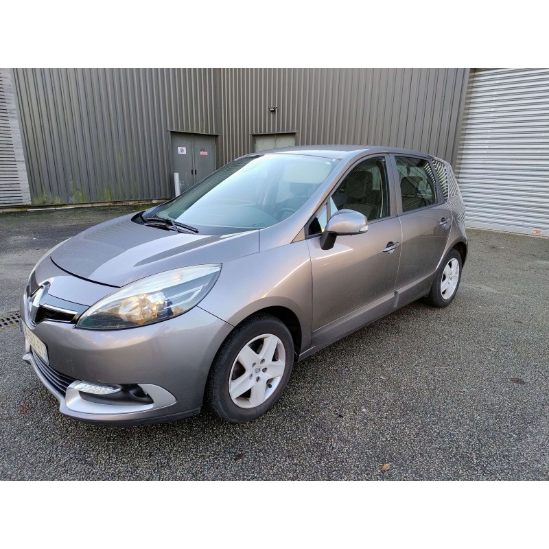RENAULT SCÉNIC BVA