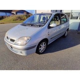 RENAULT SCÉNIC 1.9 DCI